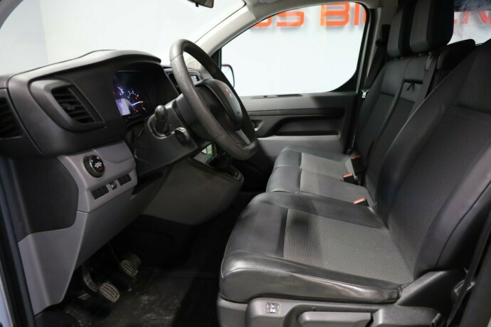 peugeot-expert-diesel-2017-big-6