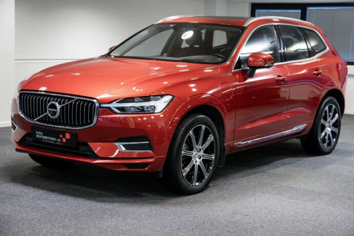 volvo-xc-60-elektrisitetbensin-2018-big-0
