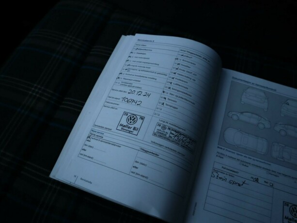 volkswagen-golf-elektrisitetbensin-2016-big-28