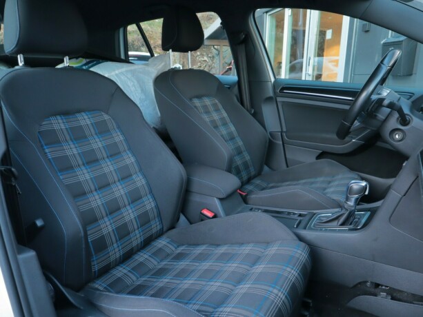 volkswagen-golf-elektrisitetbensin-2016-big-12