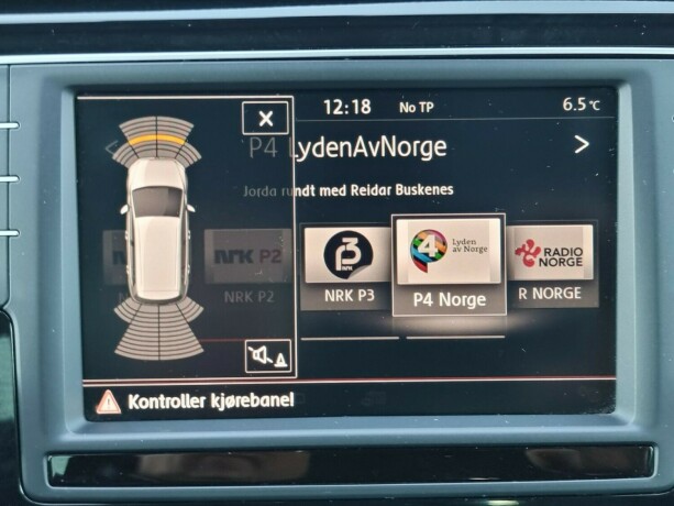 volkswagen-golf-sportsvan-diesel-2016-big-16