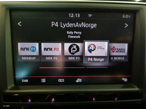 volkswagen-golf-sportsvan-diesel-2016-big-14