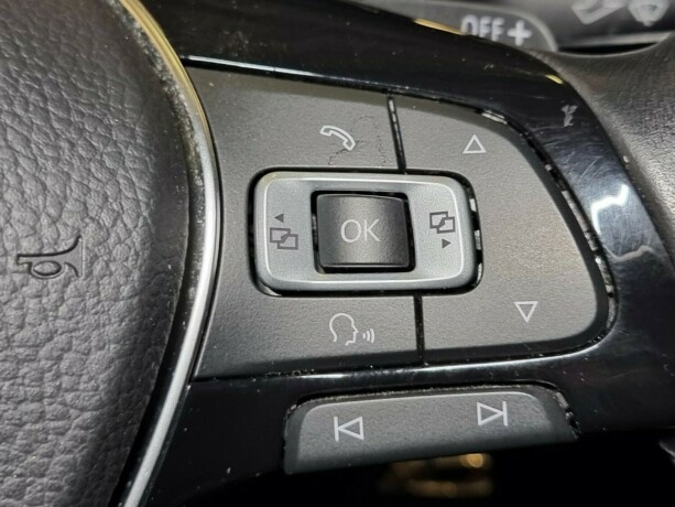 volkswagen-golf-sportsvan-diesel-2016-big-29