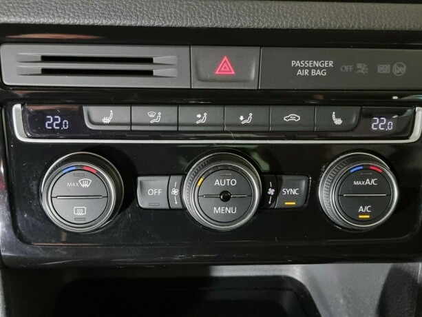 volkswagen-golf-sportsvan-diesel-2016-big-10