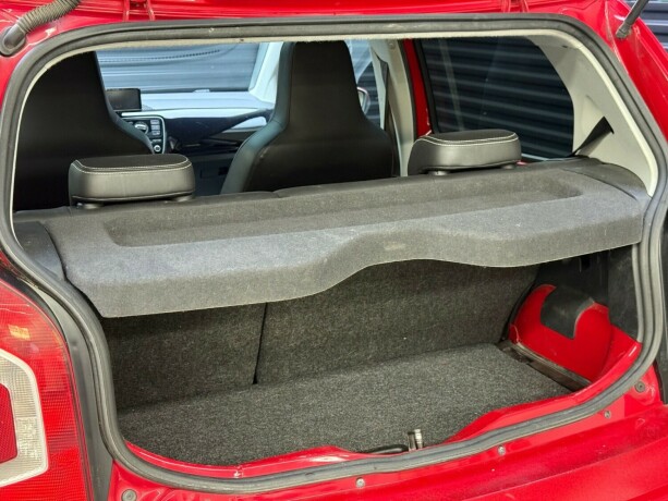 volkswagen-up-bensin-2013-big-29