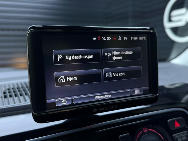 volkswagen-up-bensin-2013-big-17