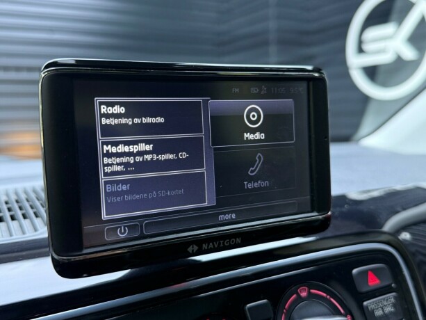 volkswagen-up-bensin-2013-big-20