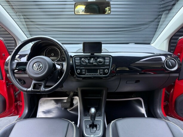 volkswagen-up-bensin-2013-big-9