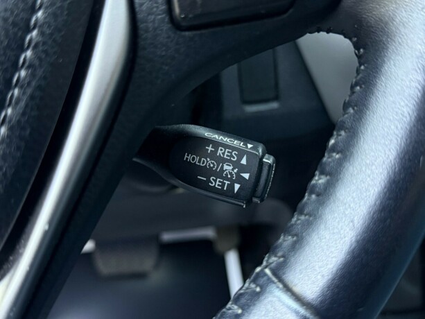 toyota-rav4-elektrisitetbensin-2016-big-16