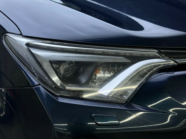 toyota-rav4-elektrisitetbensin-2016-big-5