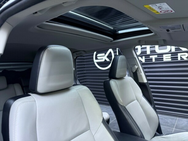 toyota-rav4-elektrisitetbensin-2016-big-31