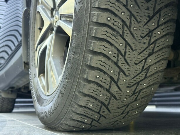 toyota-rav4-elektrisitetbensin-2016-big-9