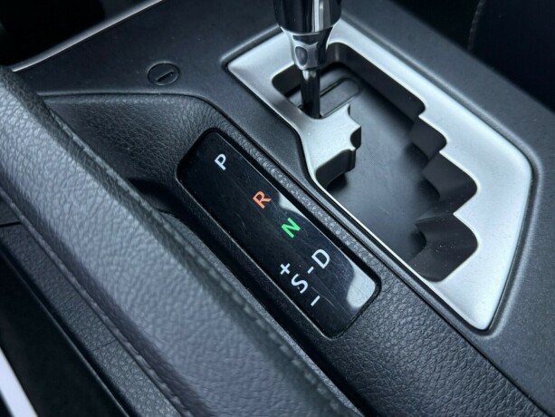 toyota-rav4-elektrisitetbensin-2016-big-28