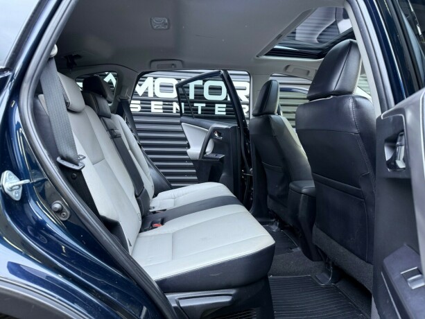 toyota-rav4-elektrisitetbensin-2016-big-33