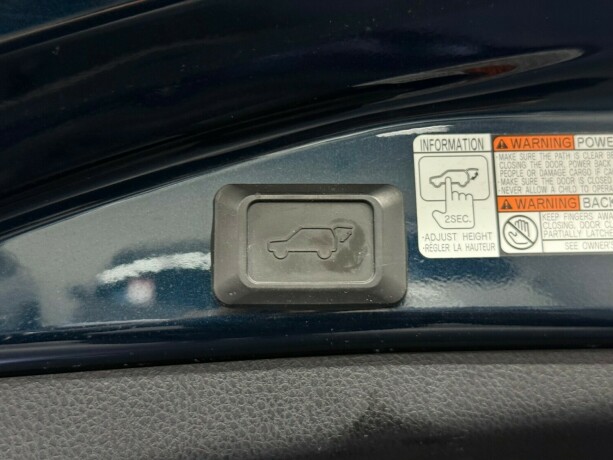 toyota-rav4-elektrisitetbensin-2016-big-34