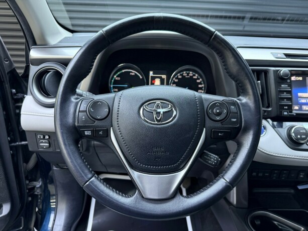 toyota-rav4-elektrisitetbensin-2016-big-13