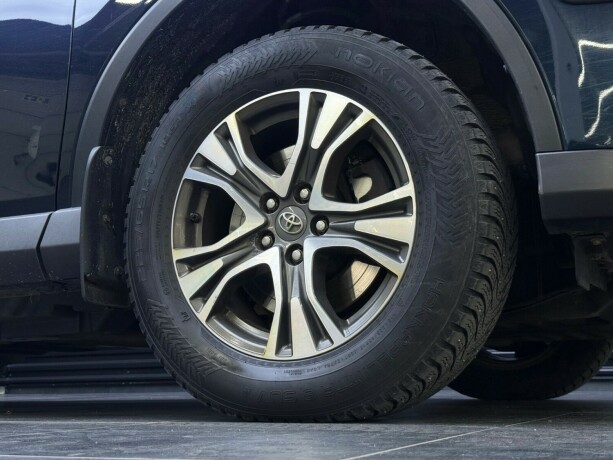 toyota-rav4-elektrisitetbensin-2016-big-8