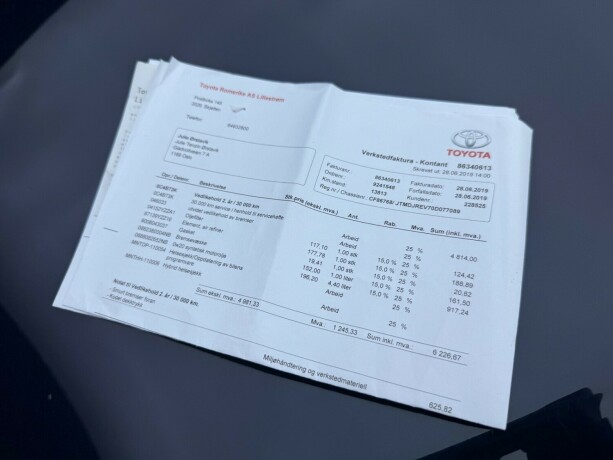 toyota-rav4-elektrisitetbensin-2016-big-39