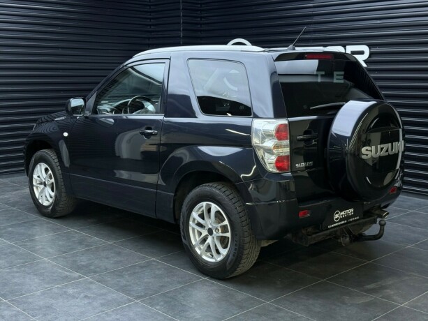 suzuki-grand-vitara-bensin-2008-big-1