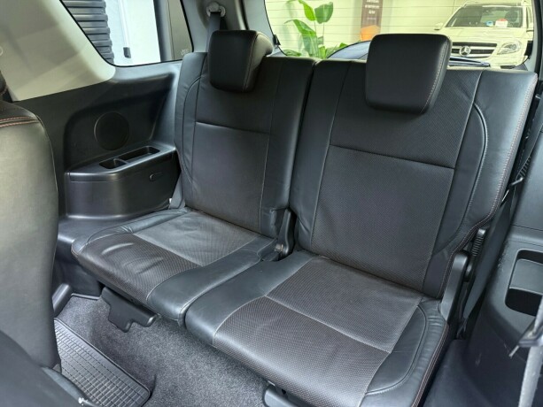 suzuki-grand-vitara-bensin-2008-big-20