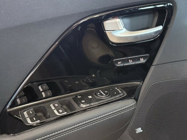 kia-niro-plug-in-petrol-2018-big-10