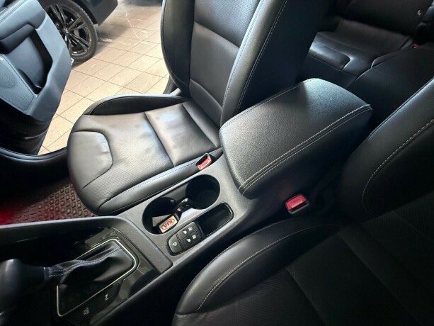 kia-niro-plug-in-petrol-2018-big-19