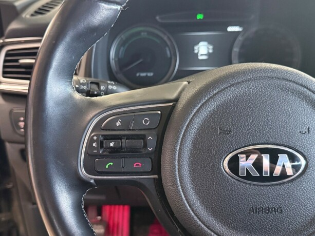 kia-niro-plug-in-petrol-2018-big-15