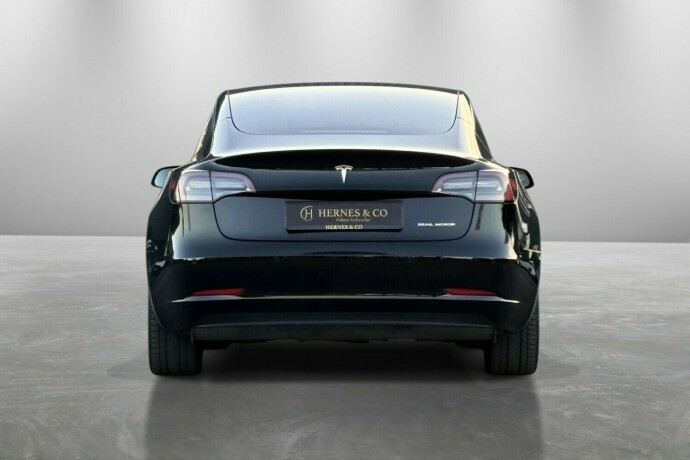 tesla-model-3-elektrisitet-2022-big-6