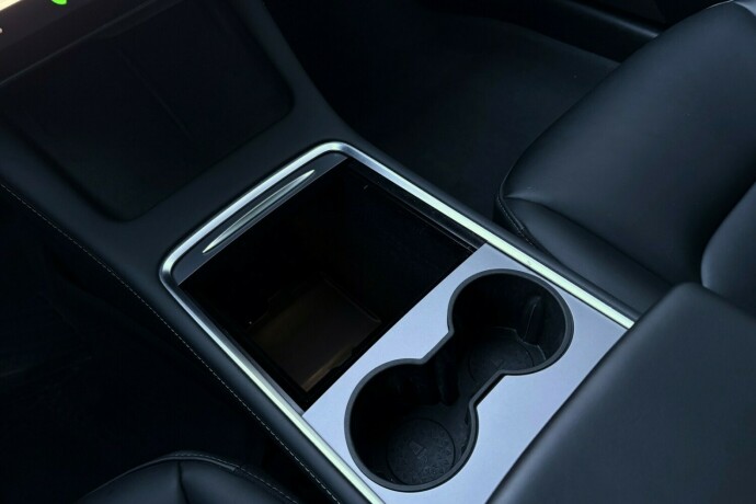 tesla-model-3-elektrisitet-2022-big-16