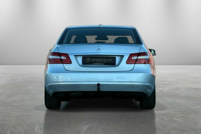 mercedes-benz-e-klasse-diesel-2011-big-5