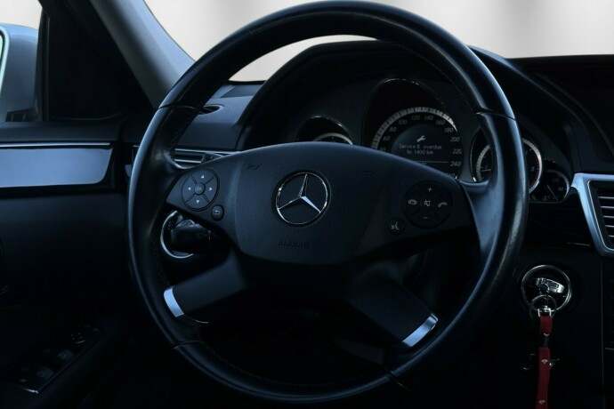 mercedes-benz-e-klasse-diesel-2011-big-12