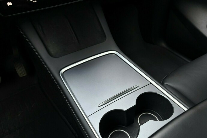 tesla-model-y-elektrisitet-2022-big-27