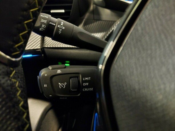 peugeot-e-2008-elektrisitet-2020-big-7