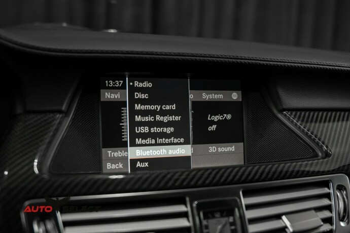 mercedes-benz-cls-bensin-2012-big-55