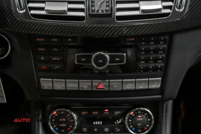 mercedes-benz-cls-bensin-2012-big-47