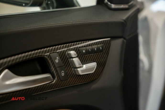 mercedes-benz-cls-bensin-2012-big-28