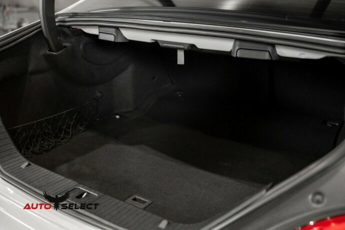 mercedes-benz-cls-bensin-2012-big-14