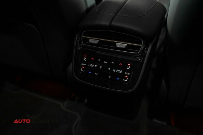 mercedes-benz-eqe-suv-elektrisitet-2024-big-19