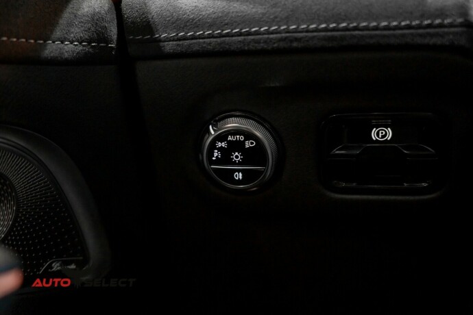 mercedes-benz-eqe-suv-elektrisitet-2024-big-36