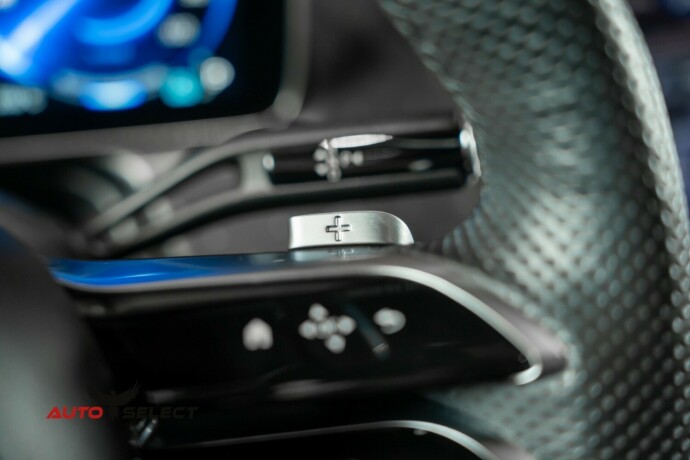 mercedes-benz-eqe-suv-elektrisitet-2024-big-41