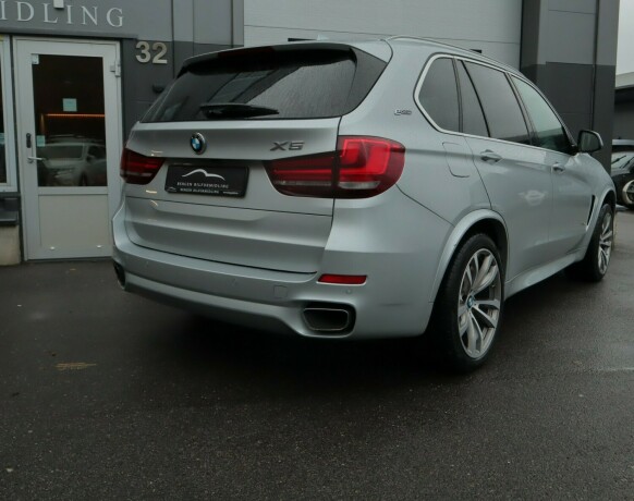 bmw-x5-elektrisitetbensin-2017-big-3