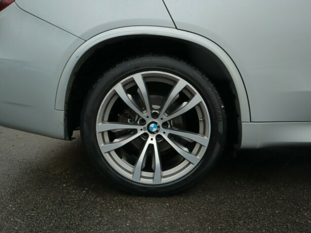 bmw-x5-elektrisitetbensin-2017-big-20