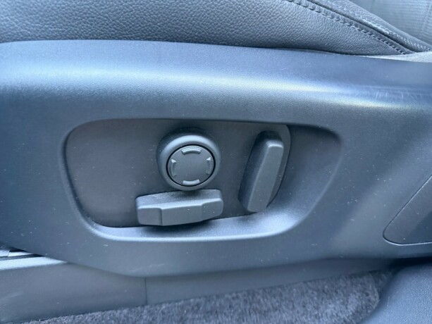 land-rover-discovery-diesel-2020-big-14