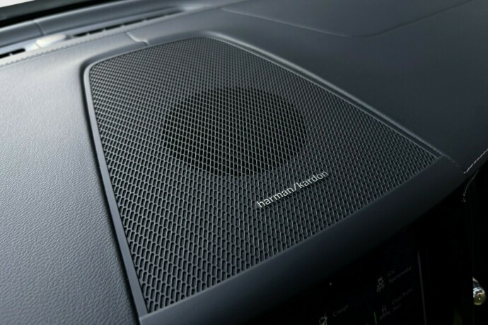 volvo-xc-60-plug-in-petrol-2020-big-41