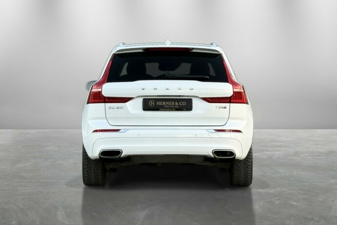 volvo-xc-60-plug-in-petrol-2020-big-7