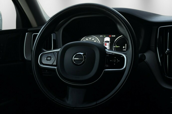 volvo-xc-60-plug-in-petrol-2020-big-20