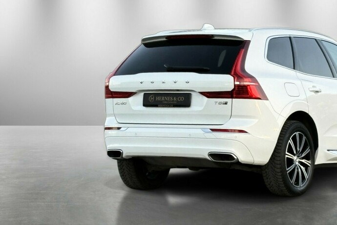 volvo-xc-60-plug-in-petrol-2020-big-6