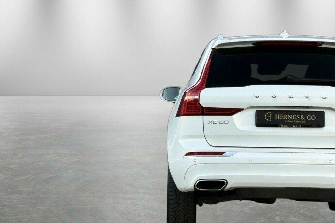 volvo-xc-60-plug-in-petrol-2020-big-8