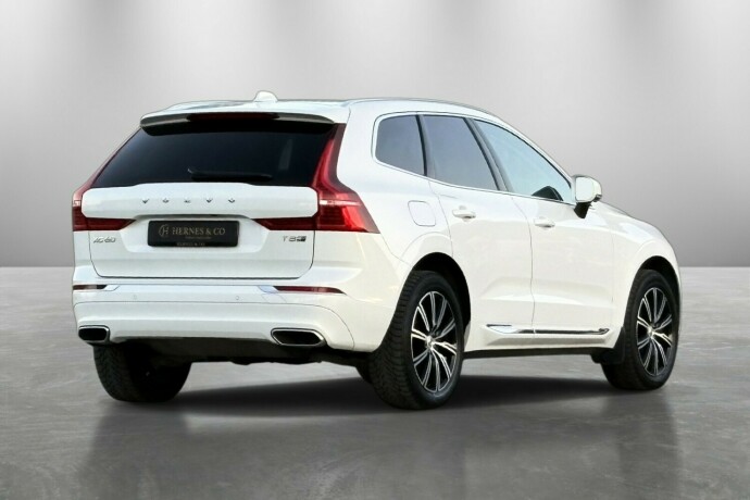 volvo-xc-60-plug-in-petrol-2020-big-5