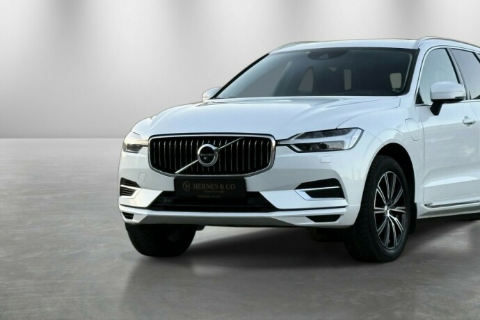 volvo-xc-60-plug-in-petrol-2020-big-2